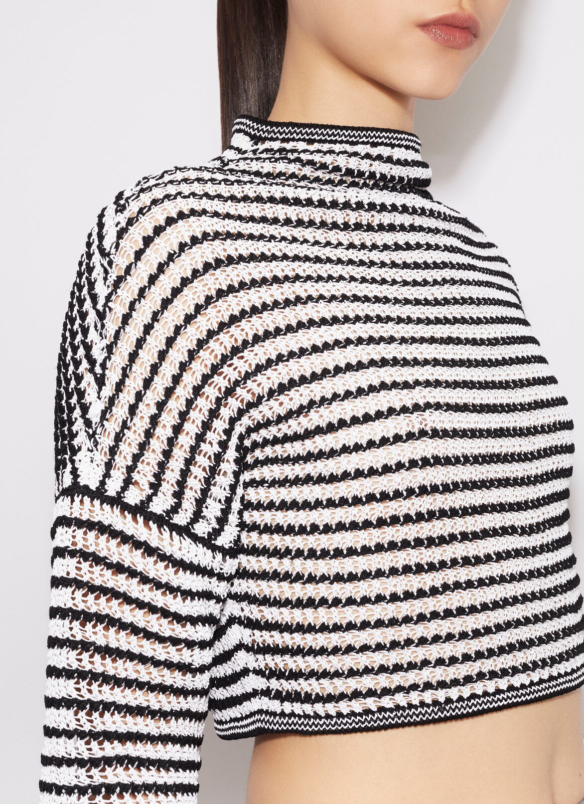 STRIPED KNIT CROCHET TOP  ALAÏA WHITE/BLACK STRIPED KNIT CROCHET TOP